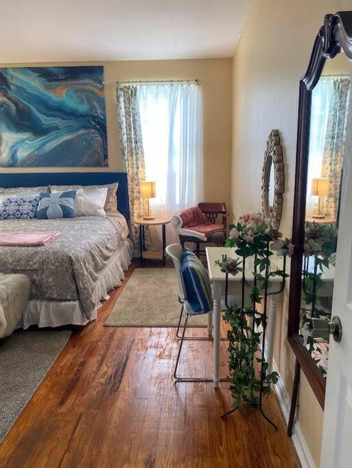 Cozy Home, King Bed, 3 Bedrooms,Close To Downtown Beaches Towncenter Τζάκσονβιλ Εξωτερικό φωτογραφία