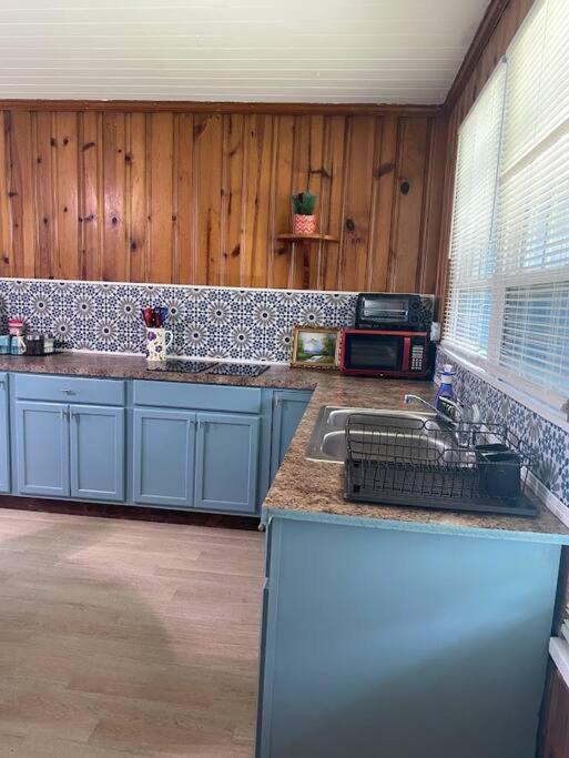 Cozy Home, King Bed, 3 Bedrooms,Close To Downtown Beaches Towncenter Τζάκσονβιλ Εξωτερικό φωτογραφία