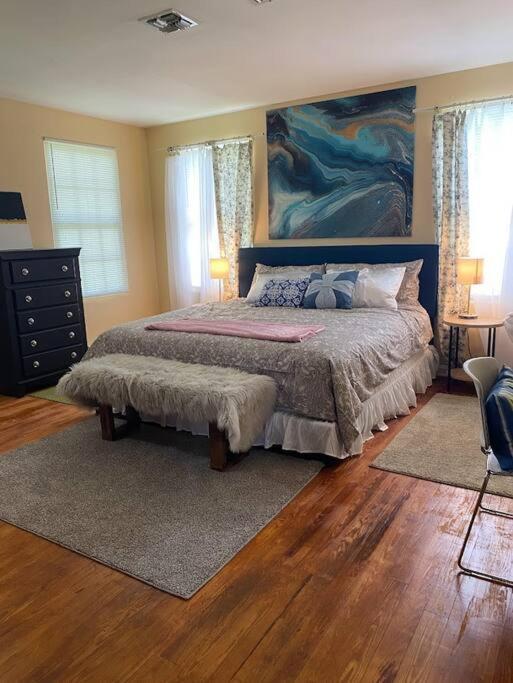 Cozy Home, King Bed, 3 Bedrooms,Close To Downtown Beaches Towncenter Τζάκσονβιλ Εξωτερικό φωτογραφία