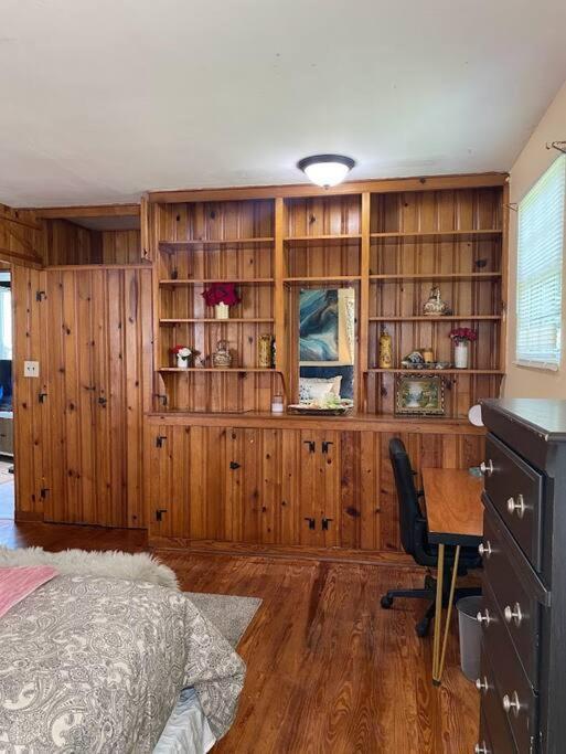 Cozy Home, King Bed, 3 Bedrooms,Close To Downtown Beaches Towncenter Τζάκσονβιλ Εξωτερικό φωτογραφία