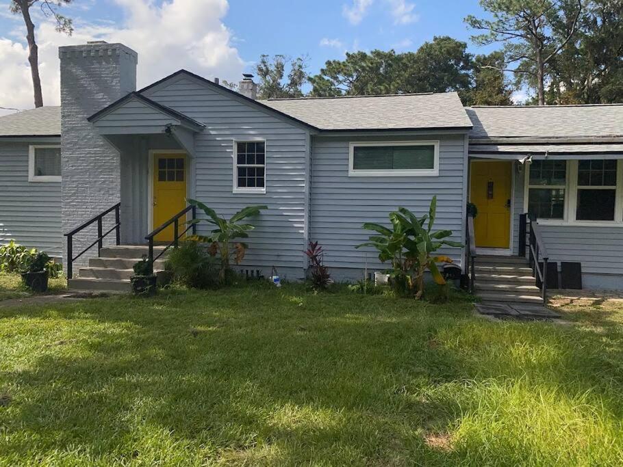 Cozy Home, King Bed, 3 Bedrooms,Close To Downtown Beaches Towncenter Τζάκσονβιλ Εξωτερικό φωτογραφία